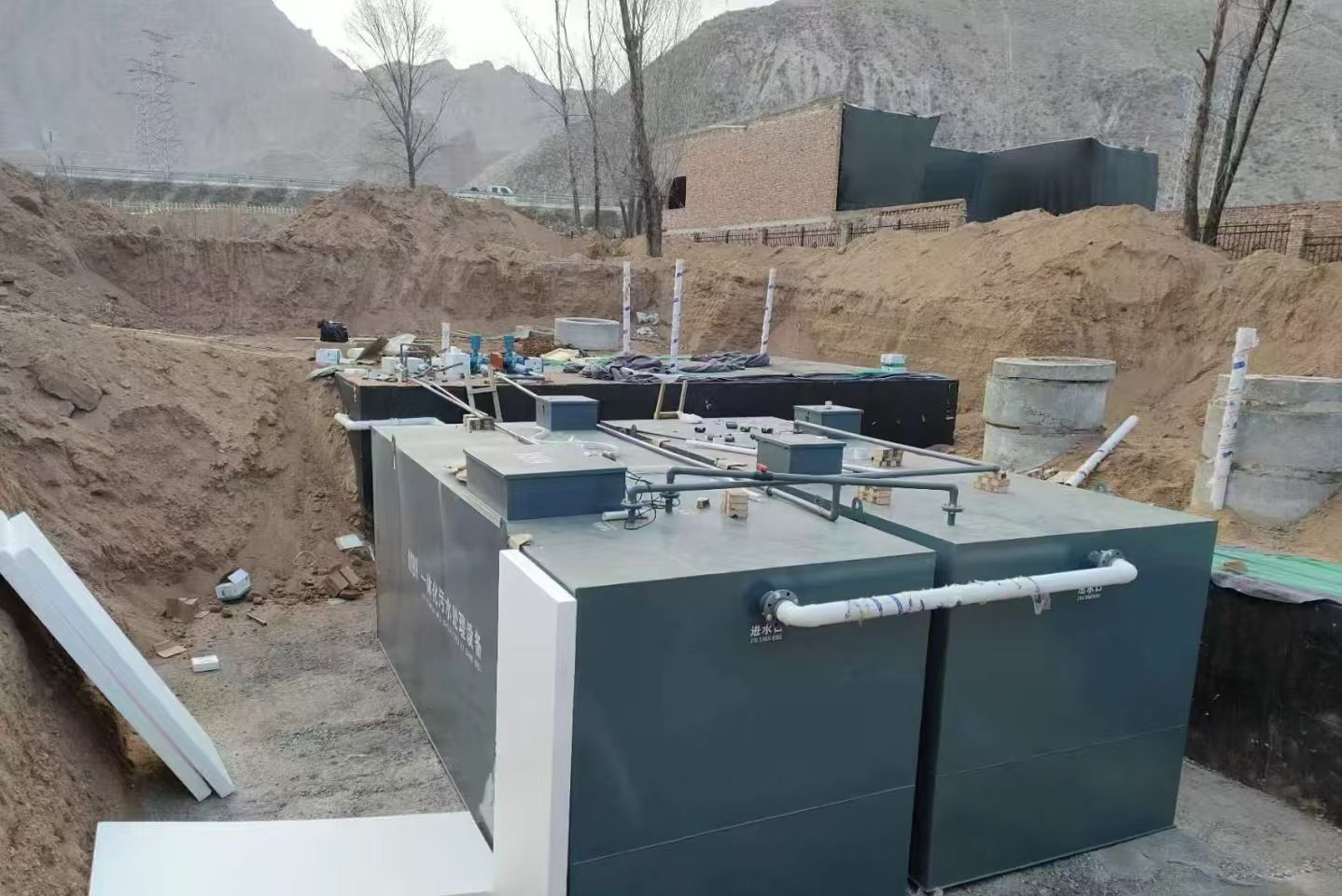雷鸣镇一体化污水处理设备